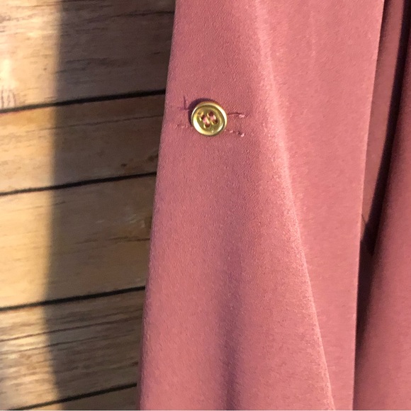 Lane Bryant V-Neck Button Tab Mauve Blouse - Picture 5 of 11